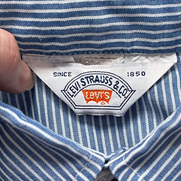 70's Levi's blue striped shirt - Picture 7 of 8